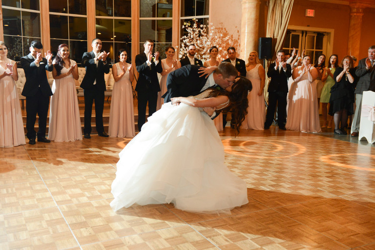 Dana + Jason - Evoke Photography//En Vogue Events//Chateau Polonez